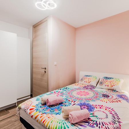 Apartment Mojca โบเว็ก ภายนอก รูปภาพ