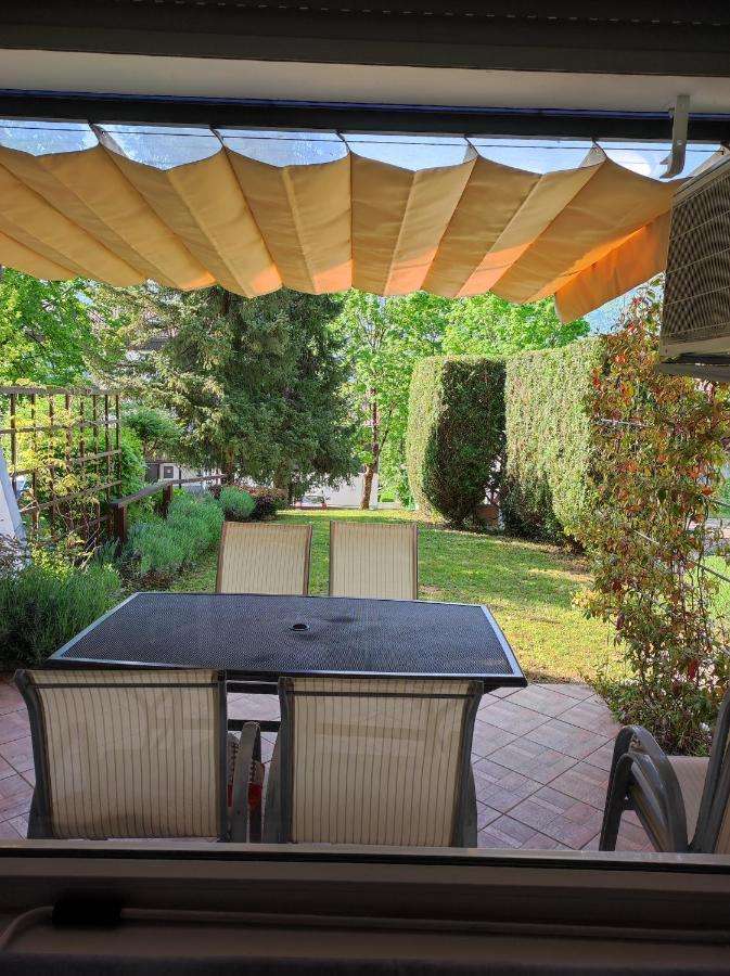 Apartment Mojca โบเว็ก ภายนอก รูปภาพ